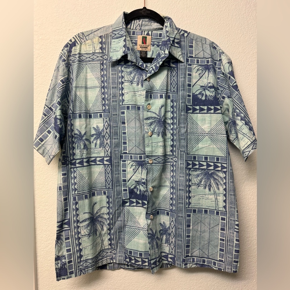 Tori Richard Aloha Shirt